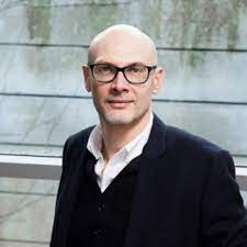 La fisica teorica di Francesco Sannino contro il COVID-19